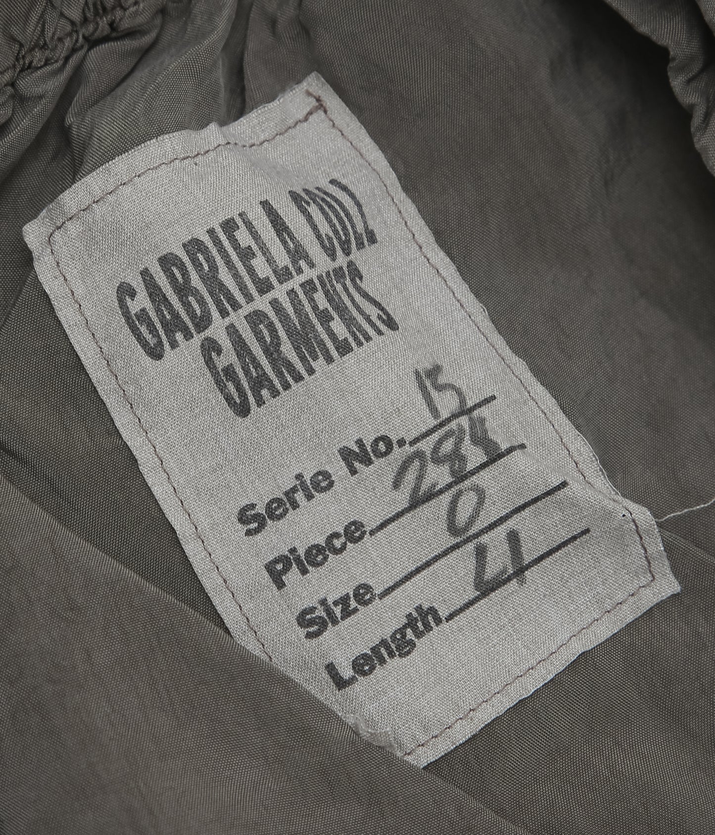 GABRIELA COLL GARMENTS ''NO.288 CUPRO DRAWSTRING TROUSERS'' (DUST)