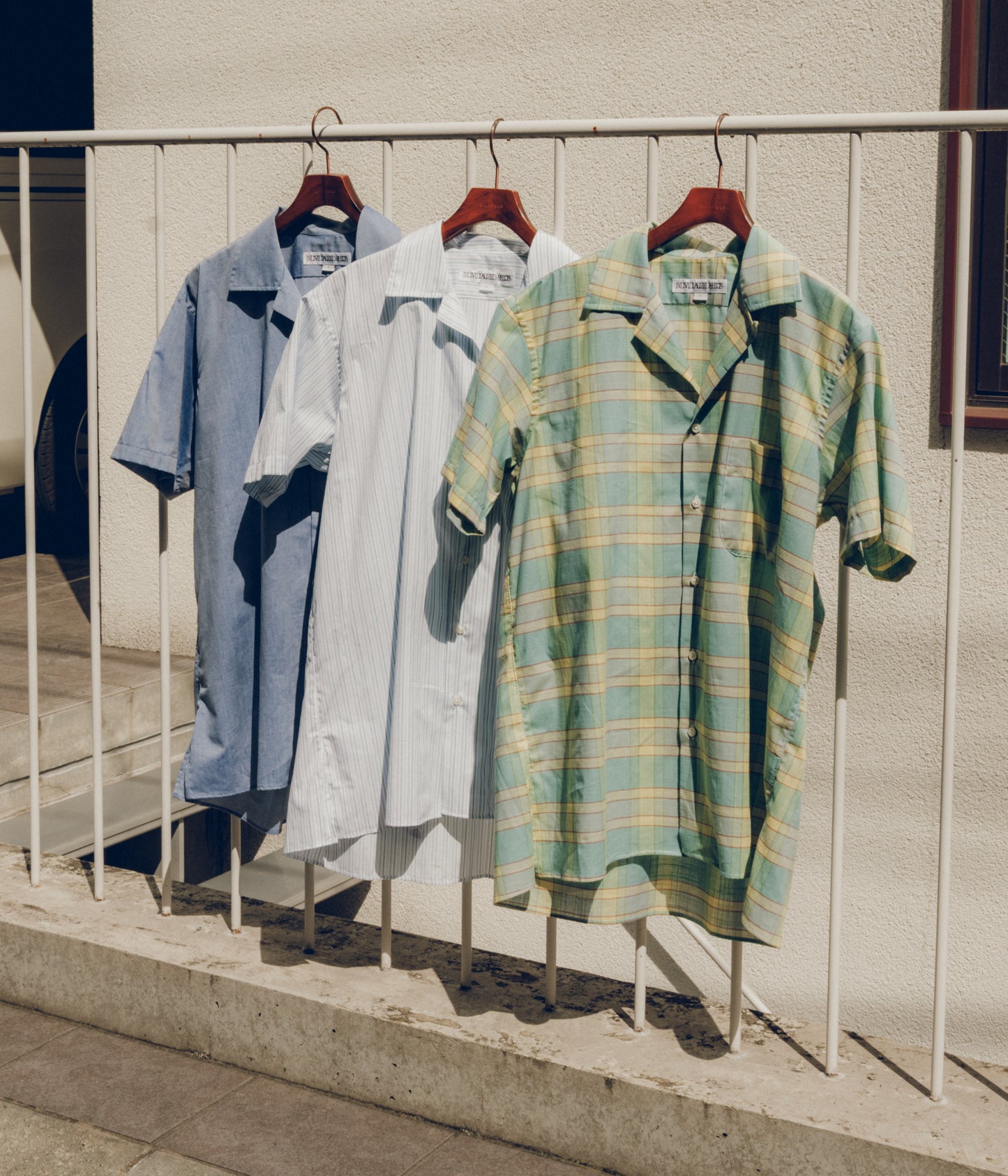 INDIVIDUALIZED SHIRTS ''CAMP COLLAR S/S'' (MULTI STRIPE)