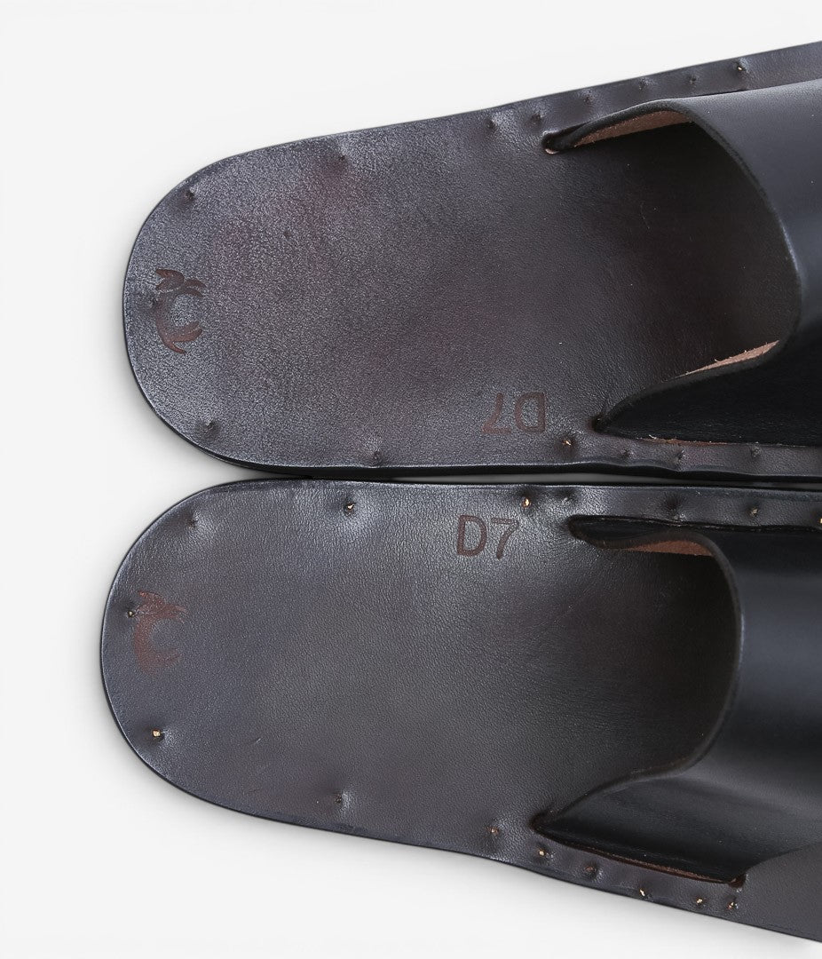 JUTTA NEUMANN ''ALICE (LATIGO LEATHER) ''(BLACK)