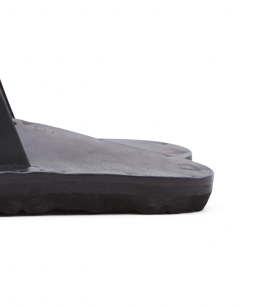 JUTTA NEUMANN ''ALICE(LATIGO LEATHER)'' (BLACK)