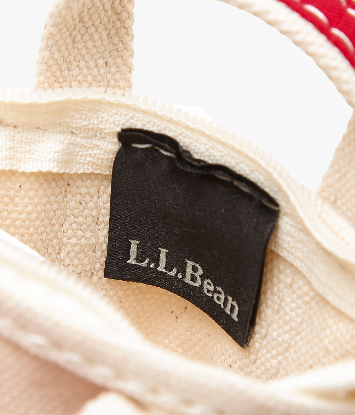 L.L. BEAN ''L.L.BEANTOTE BAG KEY CHAIN'' (RED)