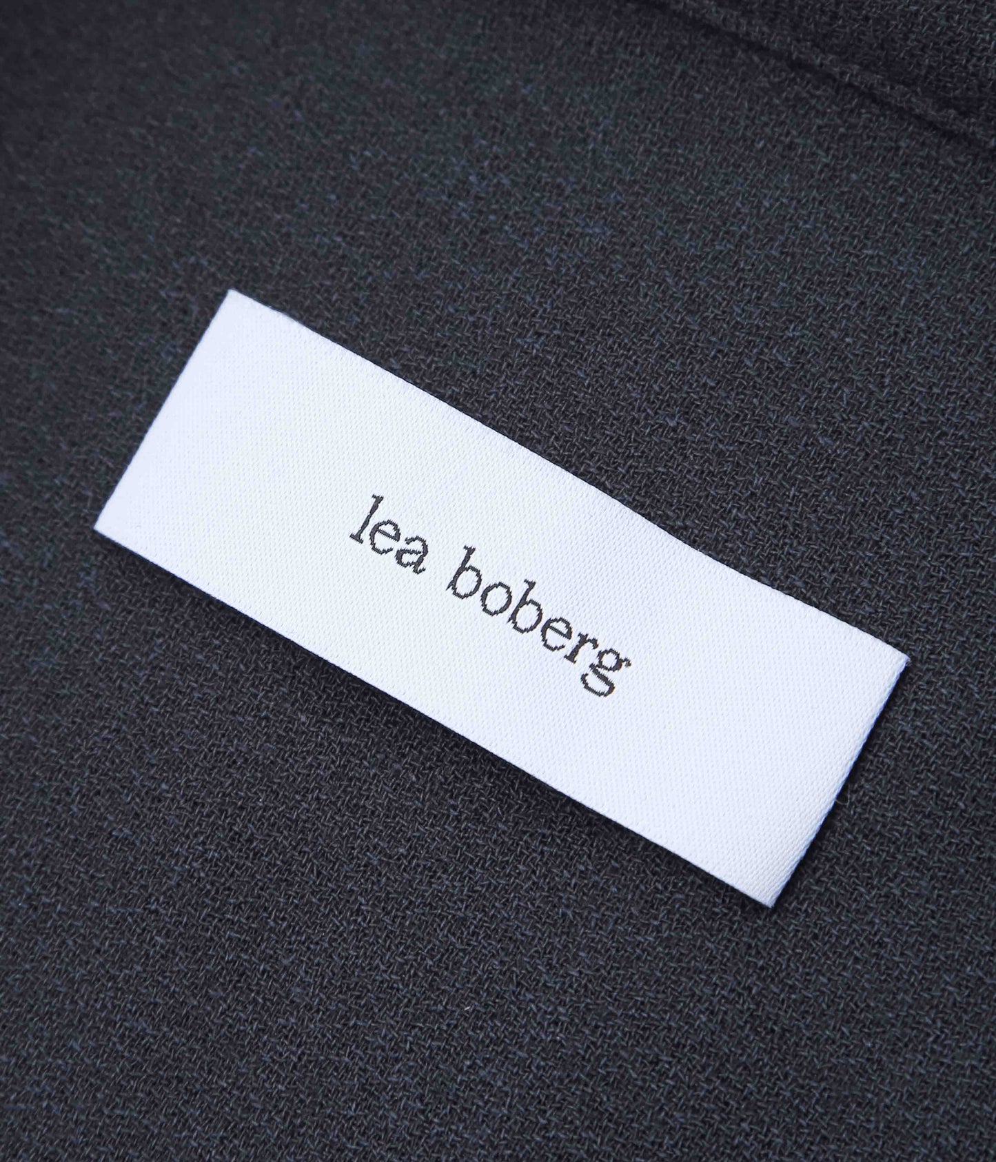 LEA BOBERG ''SC 셔츠|브리티시 울 크레이프'' (네이비)