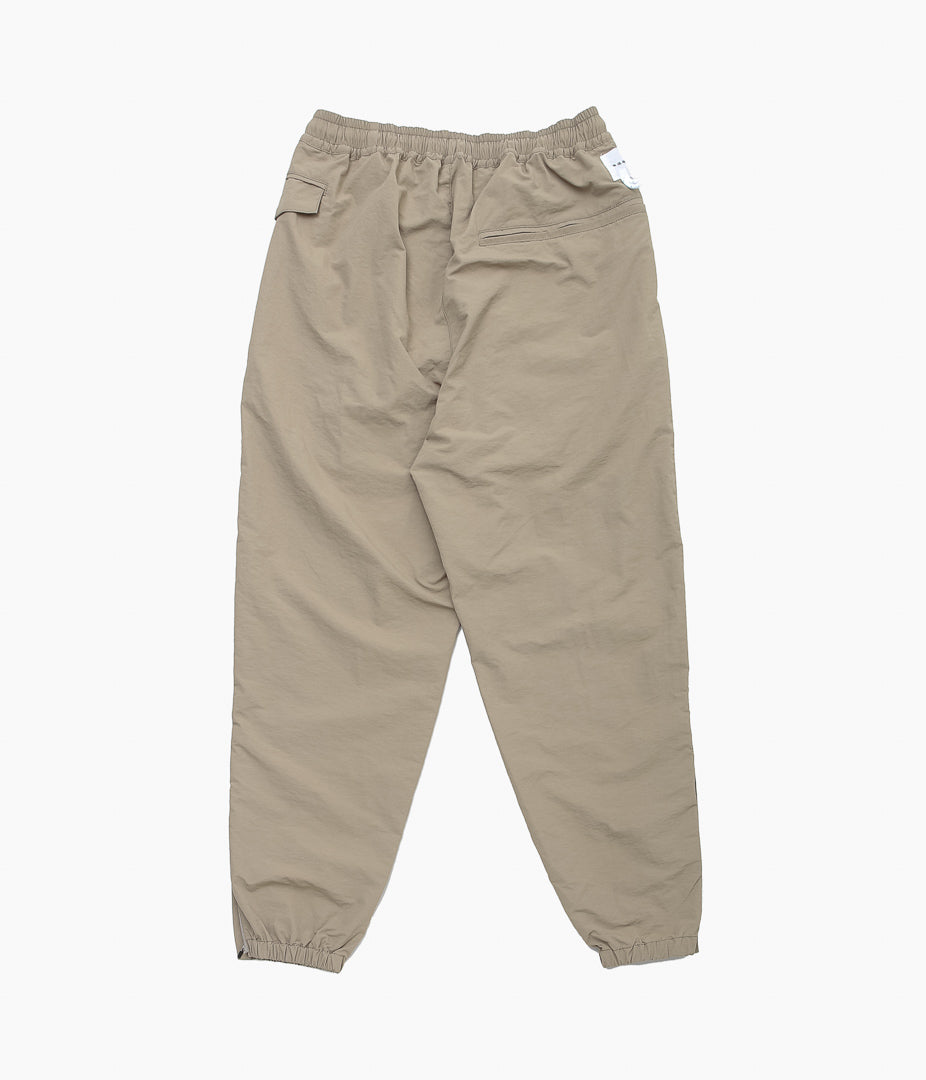 ``NYLON HARVEST TRAINER'' (BEG)