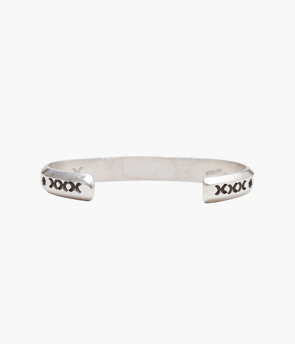 NATIVE AMERICAN JEWELRY ''CIPPY CRAZY HORSE ROCK STAR BANGLE'' (SILVER)
