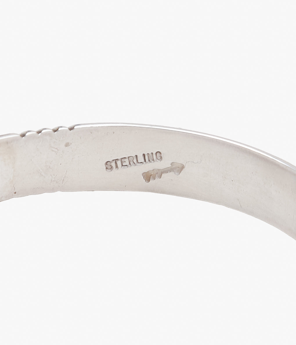 NATIVE AMERICAN JEWELRY ''CIPPY CRAZY HORSE ROCK STAR BANGLE'' (SILVER)