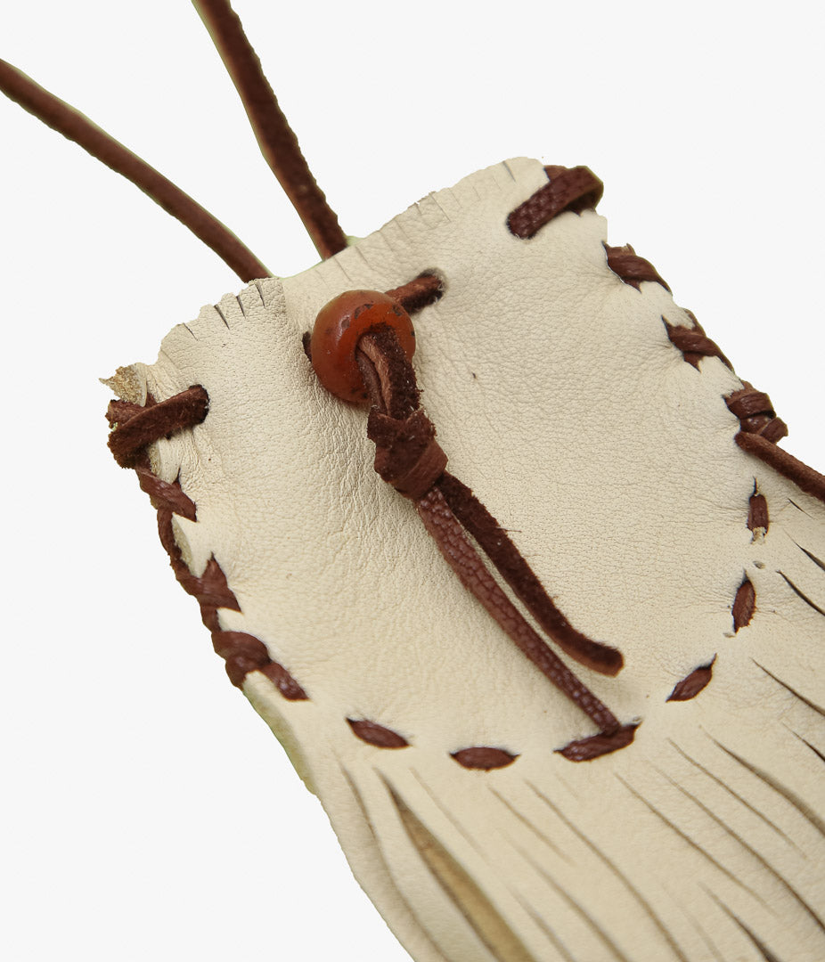 PAM DIETRICH ''AMULET POUCH DEERSKIN'' (PALOMINO GRAIN / TOBACCOLACE)
