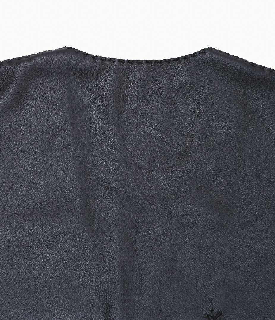 PAM DIETRICH ''DEERSKIN OPEN SIDES VEST'' (NZ BALACK)