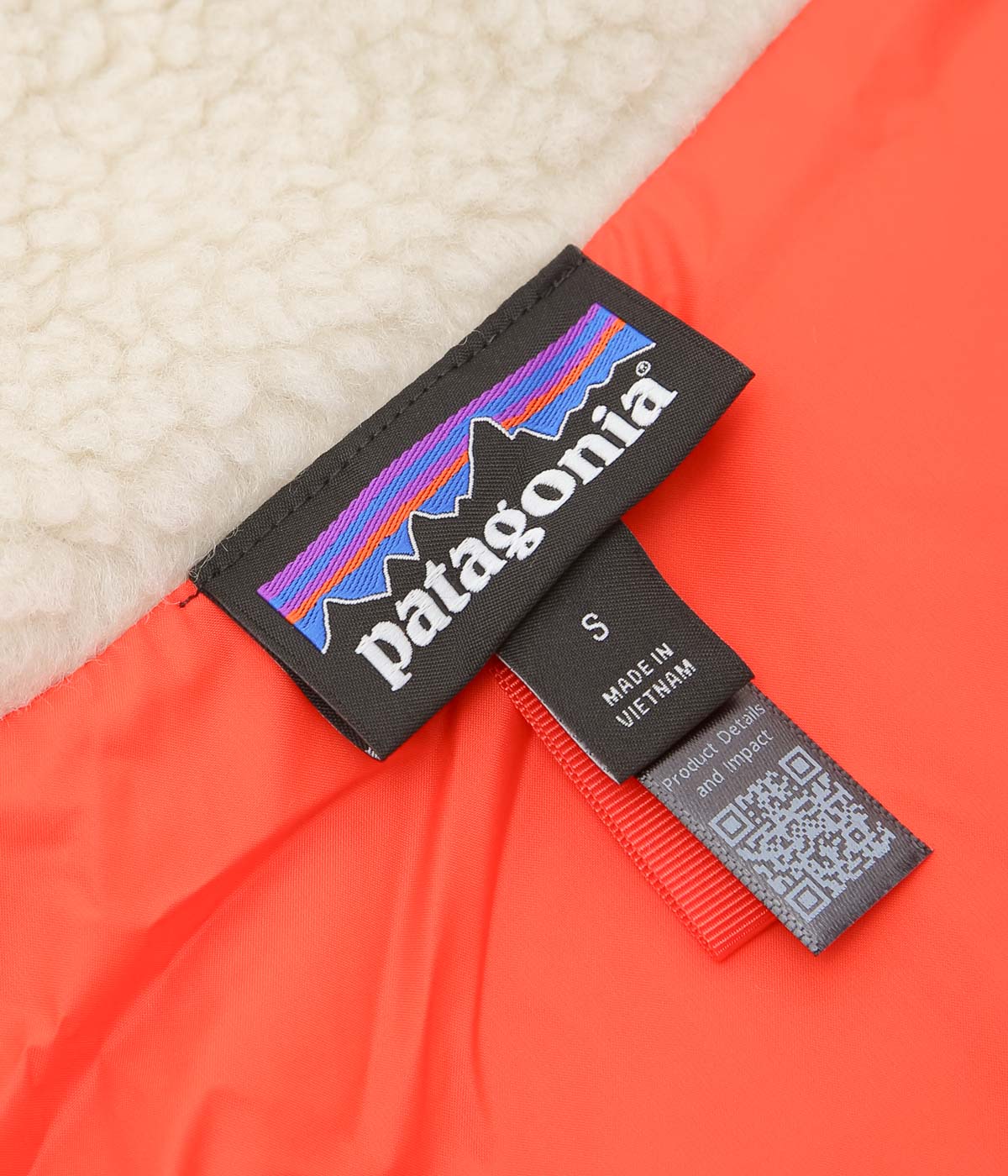 PATAGONIA ''M'S CLASSIC RETRO-X VEST'' (DNAT)