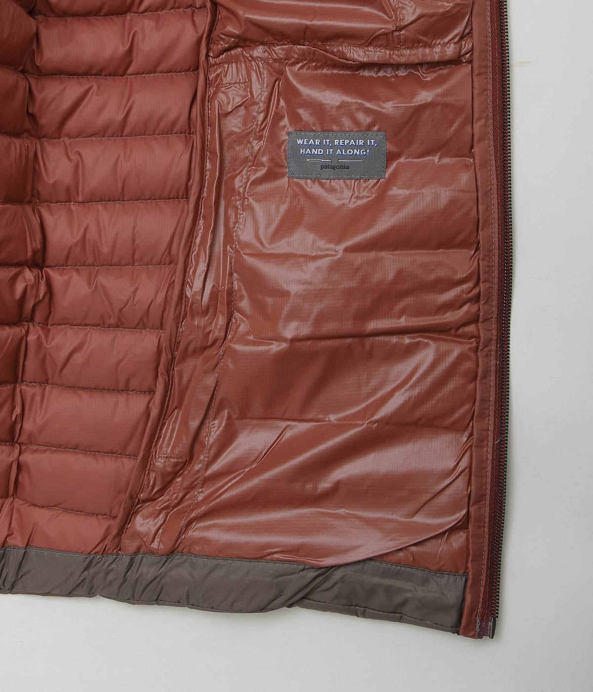 PATAGONIA ''M'S DOWN SWEATER'' (MARLOW BROWN)