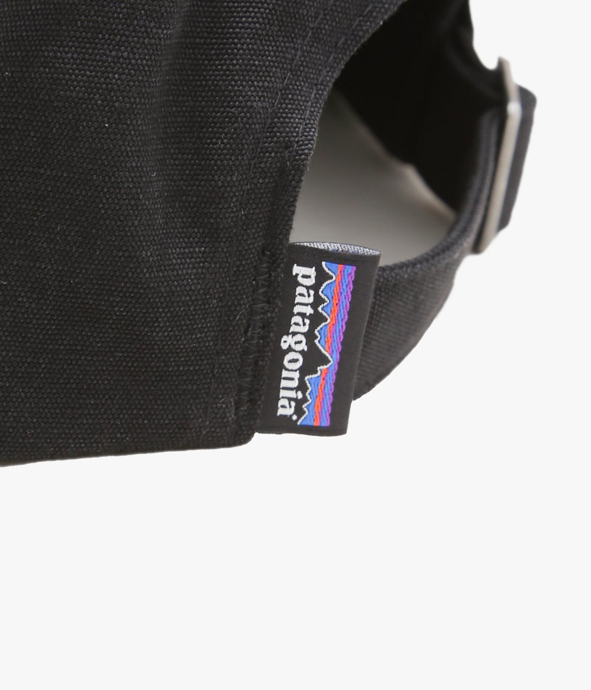 PATAGONIA ''P-6 LABEL TRAD CAP'' (BLK)