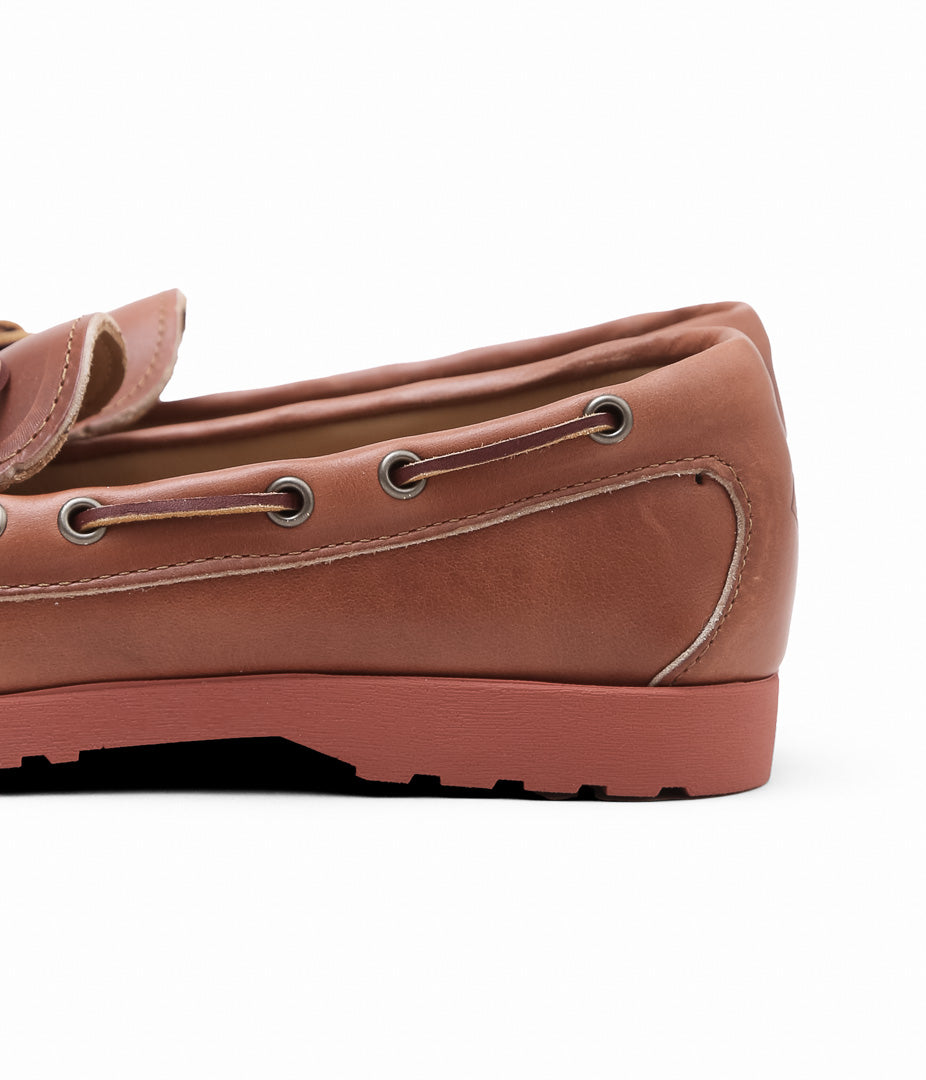 QUODDY TRAIL MOCCASIN ''CANOE SHOES(COMFORT LUG SOLE)'' (WHISKY LEATHER)