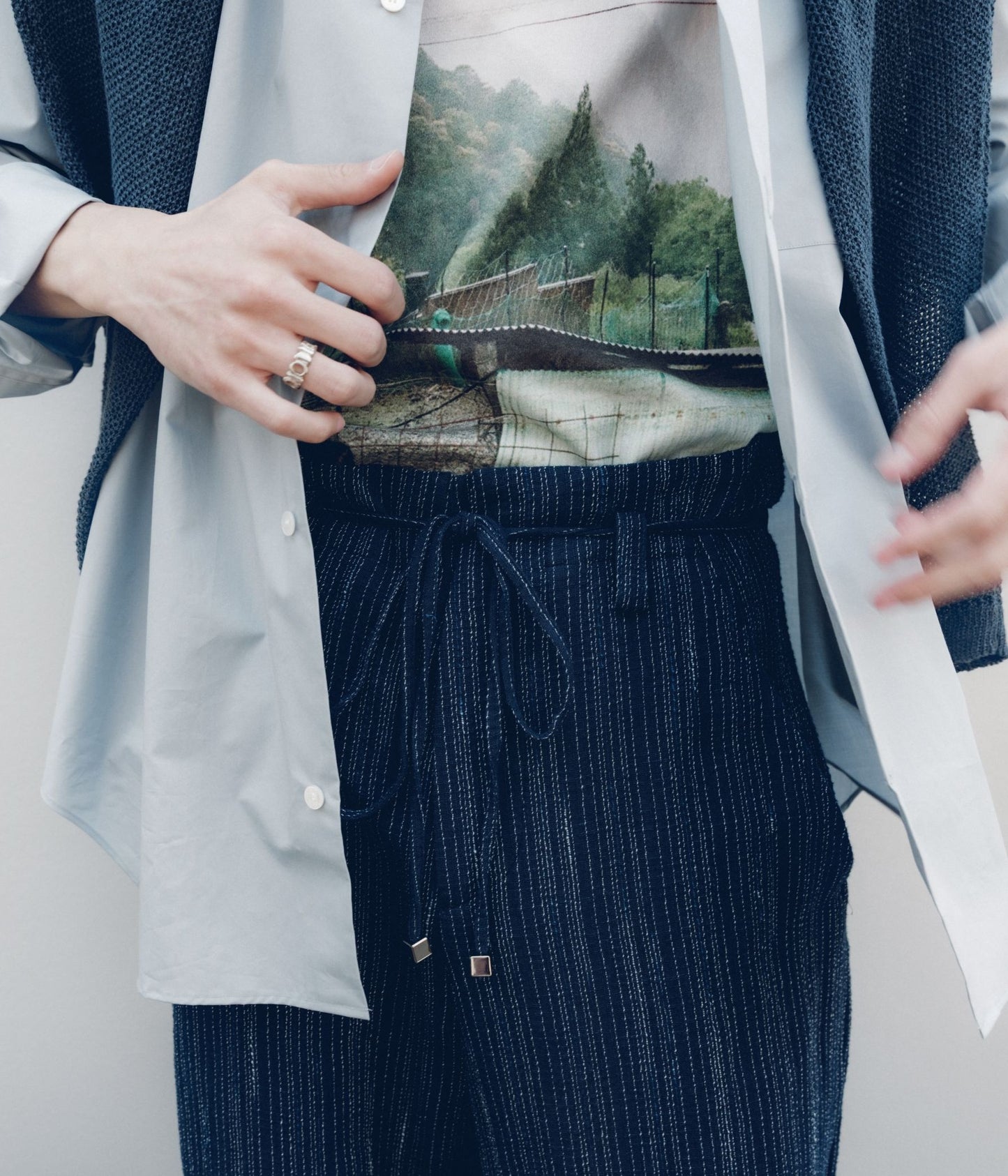 SEYA. ''NAP PANTS'' (INDIGO RAIN)