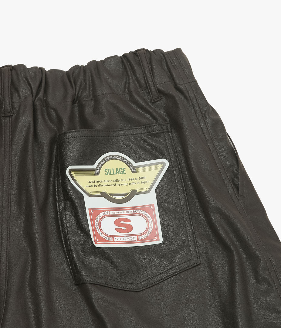 SILLAGE ''CIRCULAR SHORT PANTS'' (DEADSTOCK FAUX LEATHER)