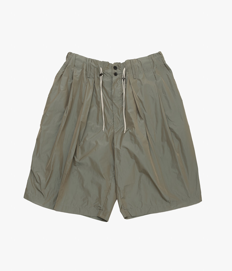 SILLAGE ''CIRCULAR SHORT PANTS'' (LIMONTA NYLON KHAKI) – THE