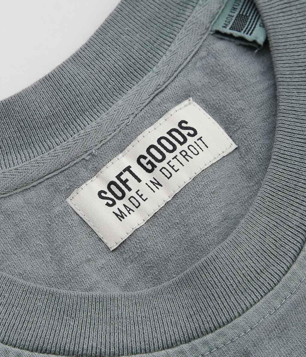 SOFT GOODS ''HEAVY WEIGHT CREW NECK TEE LONG TAIL'' (SAGE GREEN)