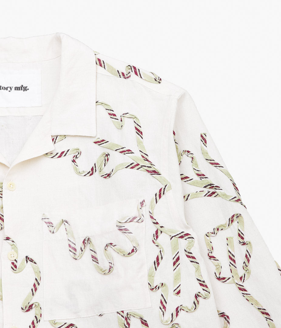 STORY MFG ''GREETINGS SHIRT LS'' (SAGE LEAF RIBBON)