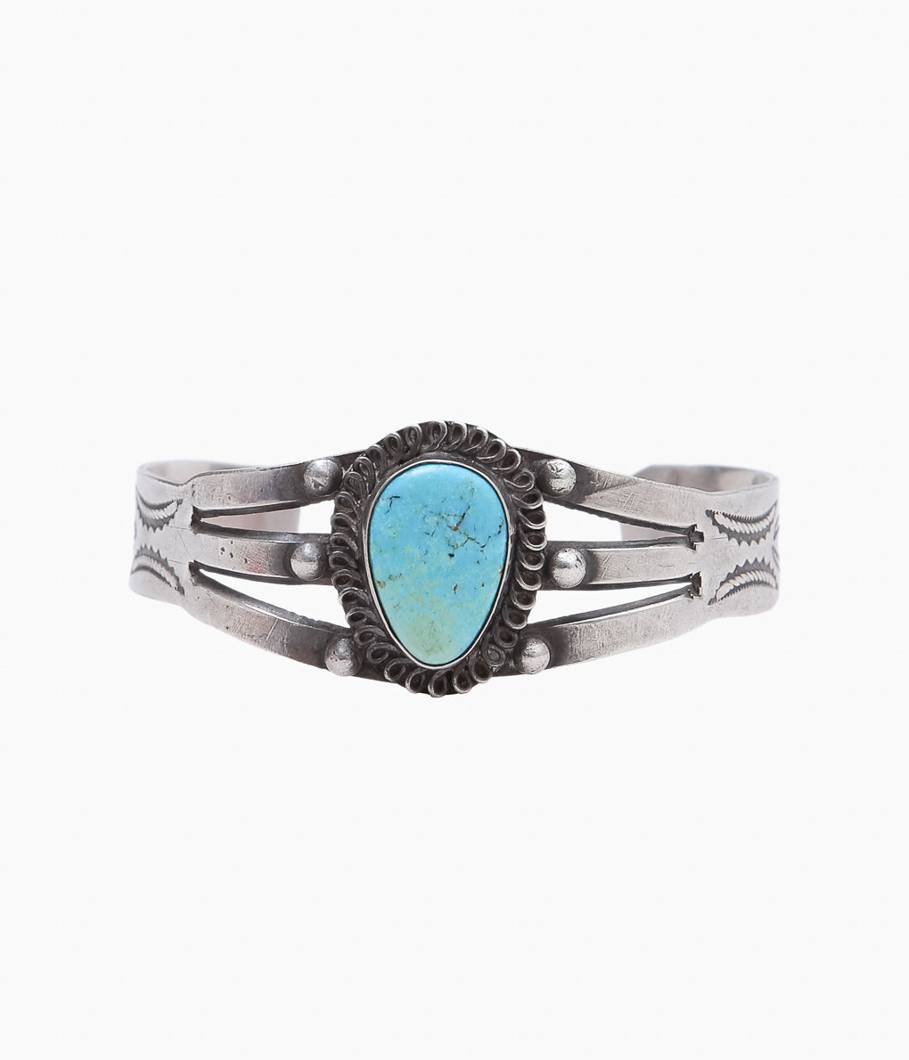 VINTAGE JEWELRY ''1940 'S ~ NAVAJO TURQUOISE BLACELET ⓵ ''(SILVER)