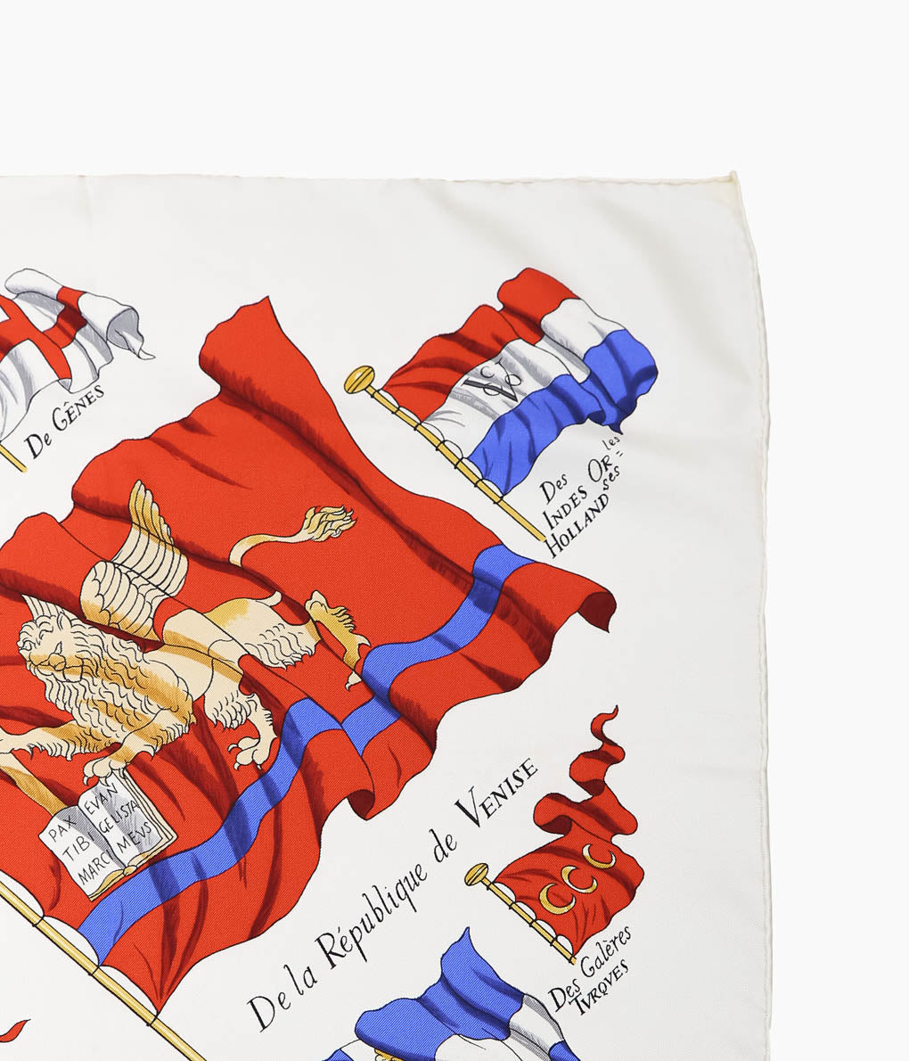 VINTAGE ACCESARIES ''HERMÈS CARRE⑳'' (ASSO)