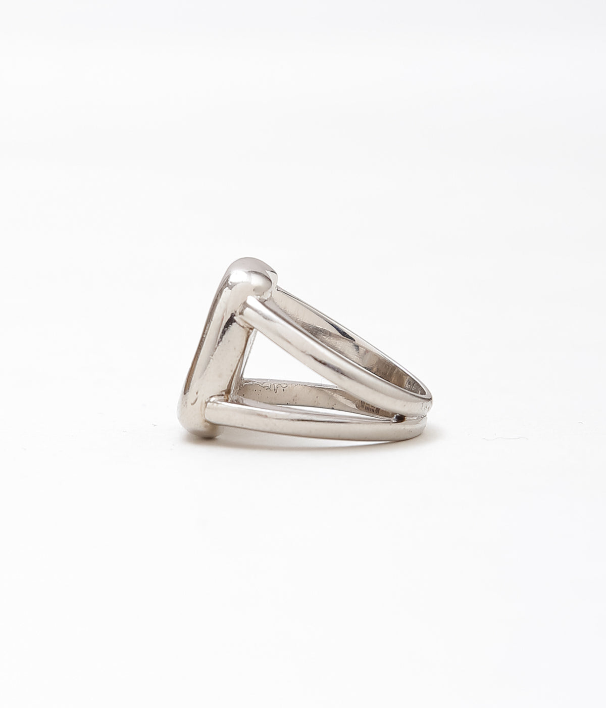 VINTAGE JEWELRY ''HERMES COROZO R RING'' (ASSO)