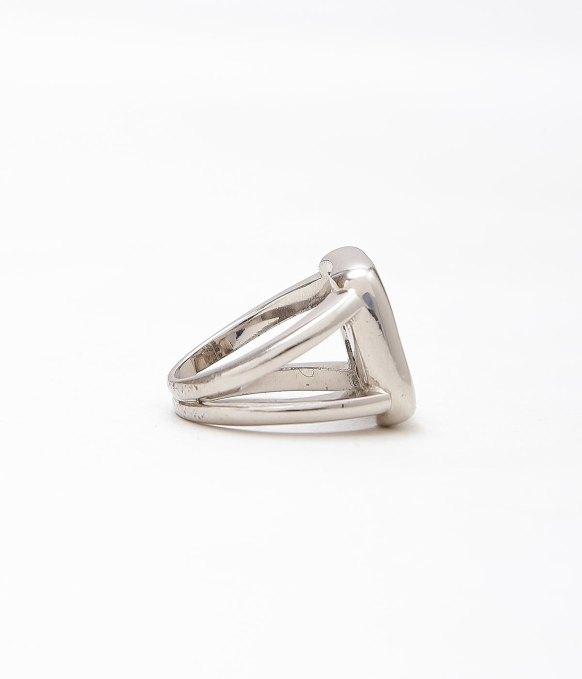 VINTAGE JEWELRY ''HERMES COROZO R RING'' (ASSO)