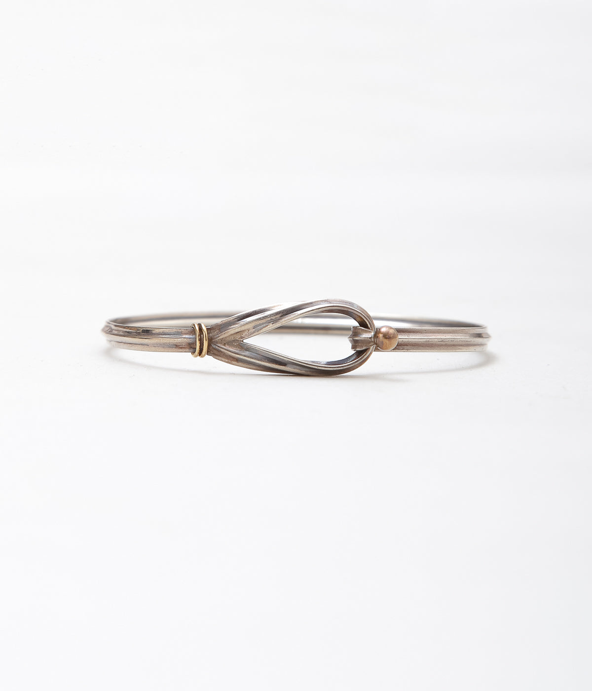 VINTAGE JEWELRY '' TIFFANY&CO. HOOK EYE BRACELET'' (ASSO)