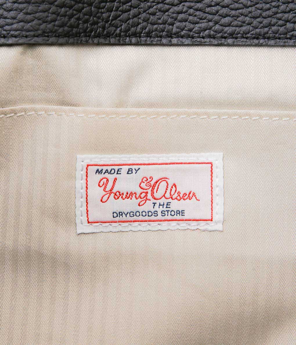 YOUNG & OLSEN THE DRYGOODS STORE ''EMBOSSED LEATHER BELTED TOTE M''(BLACK)