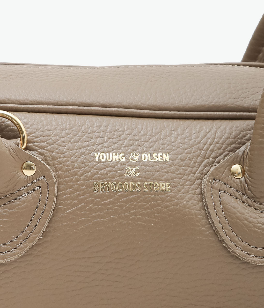 YOUNG&OLSEN THE DRYGOODS STORE ''EMBOSSED LEATHER STUDENT S'' (ETOUPE)
