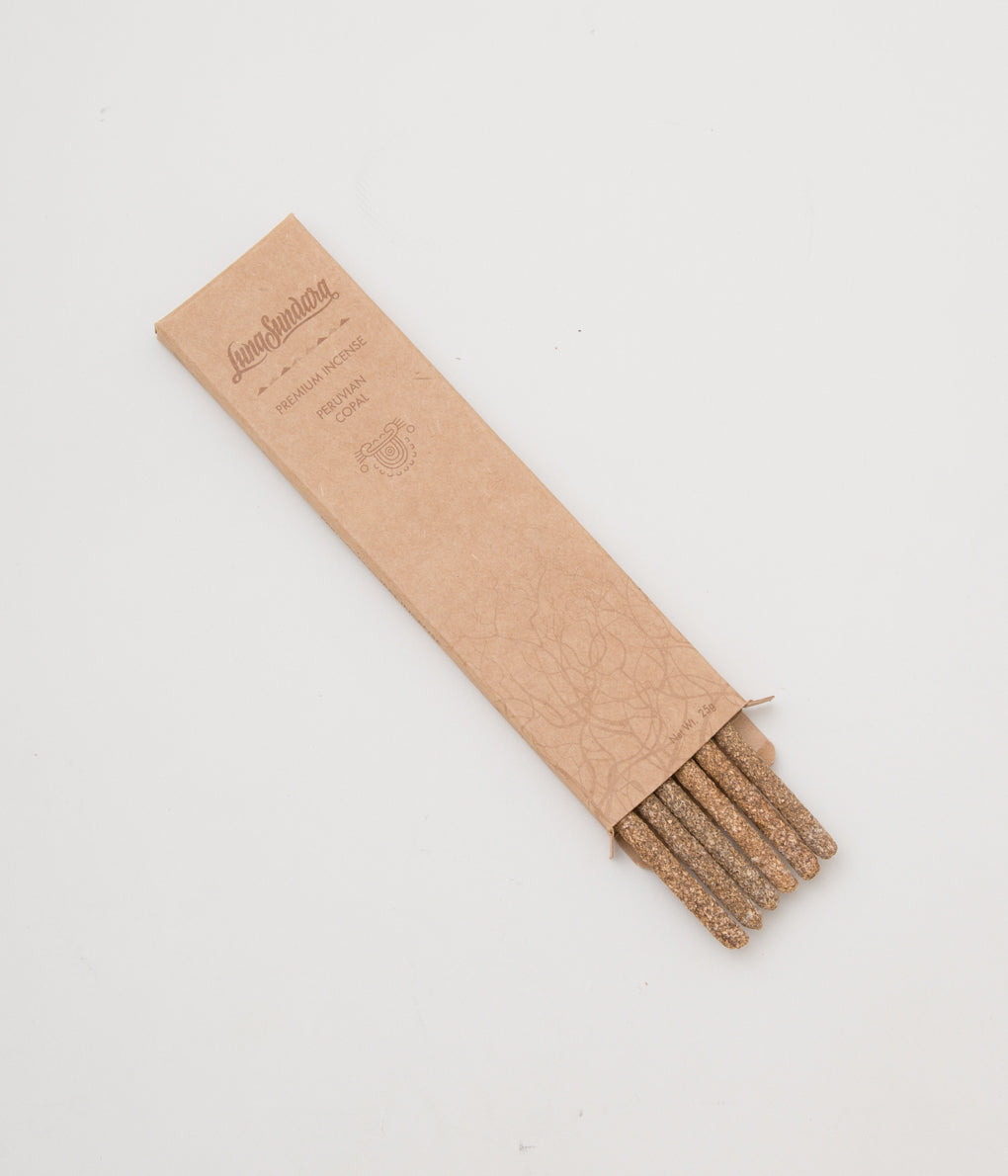 LUNA SUNDARA "GREY COPAL INCENSE 6 COUNT"(GREY COPAL)