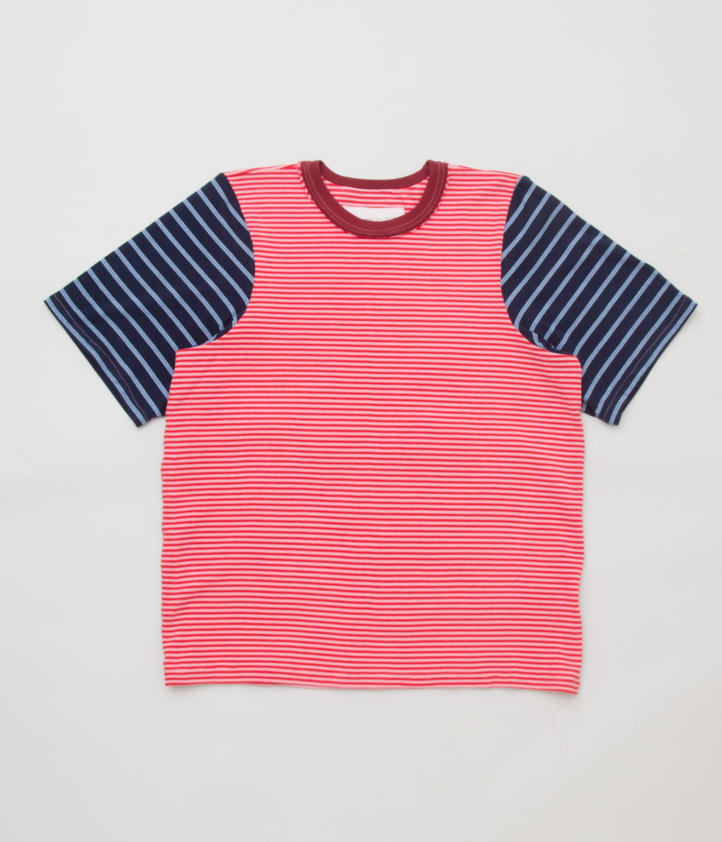 CAMIEL FORTGENS "TAILORED TEE SS"(BLUE×PINK STRIPE)