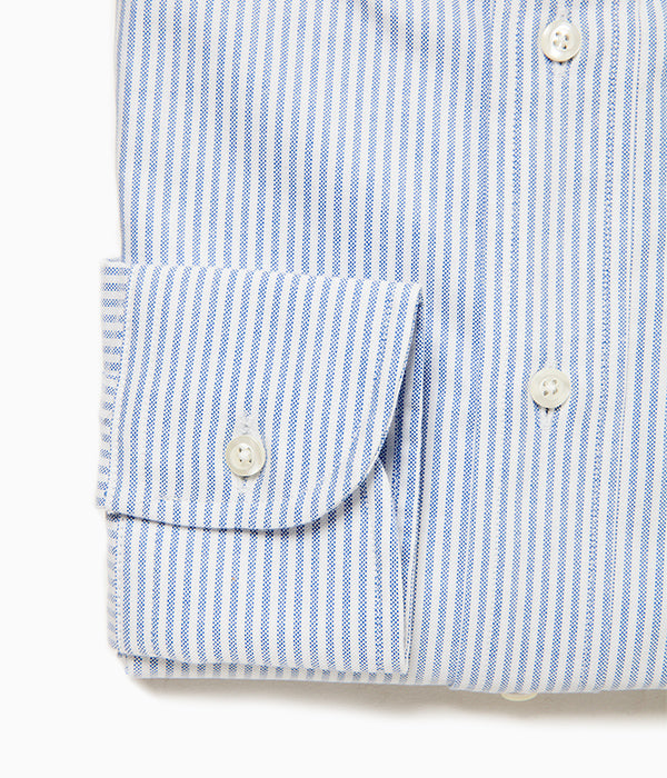 INDIVIDUALIZED SHIRTS "CANDY STRIPE (STANDARD FIT BUTTON DOWN SHIRT) (LIGHT BLUE)"