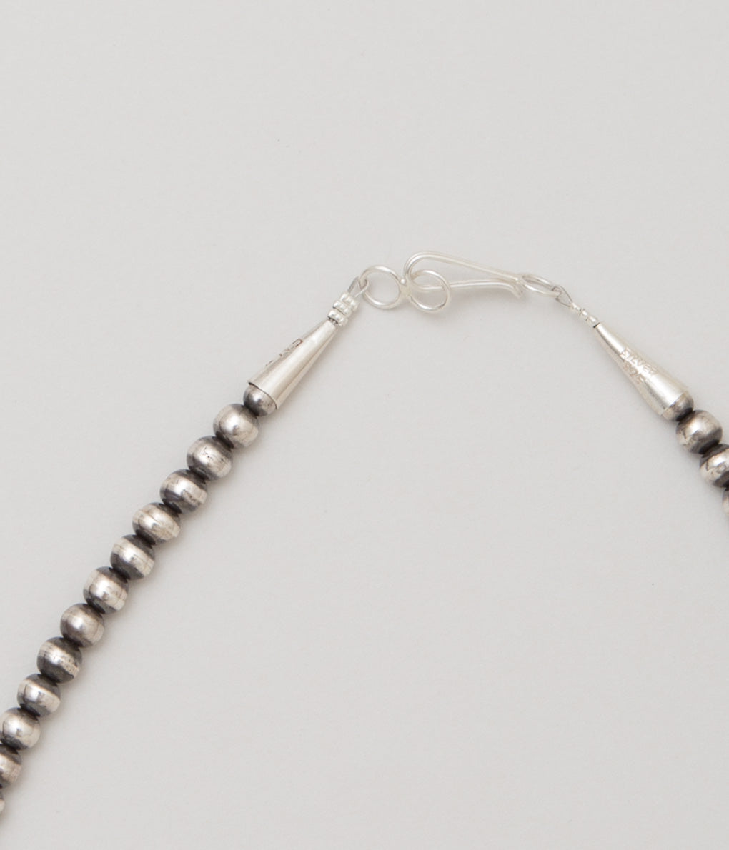 ERICKA NICOLAS BEGAY "NAVAJO PEARL 5mm 60cm"(OXIDAIZED SILVER)