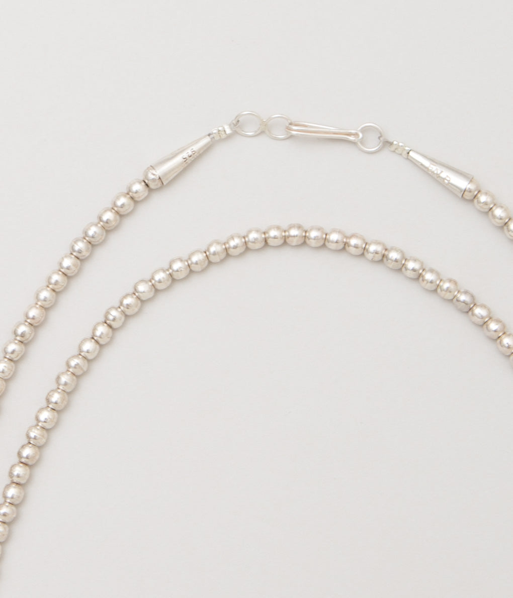 ERICKA NICOLAS BEGAY "NAVAJO PEARL 4mm 120cm"(SILVER)