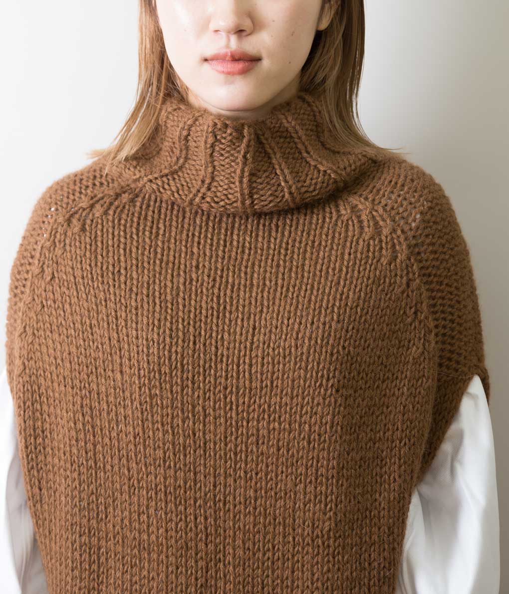 MAYDI "WOMEN'S PONCHO DRESS TURTLENECK HAND-KNITTED"(SANDALWOOD)