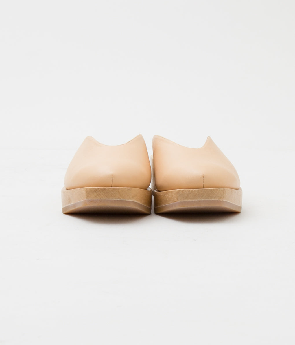 BEKLINA "WEDGE CLOG" (PREZAL)