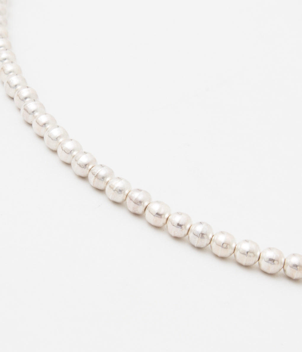 ERICKA NICOLAS BEGAY "NAVAJO PEARL 5mm 50cm"(SILVER)