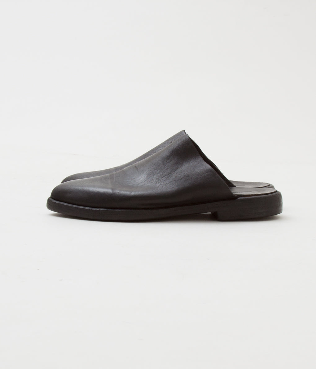 DIMISSIANOS & MILLER "MULE W CLOSED TOES"(BLACK)