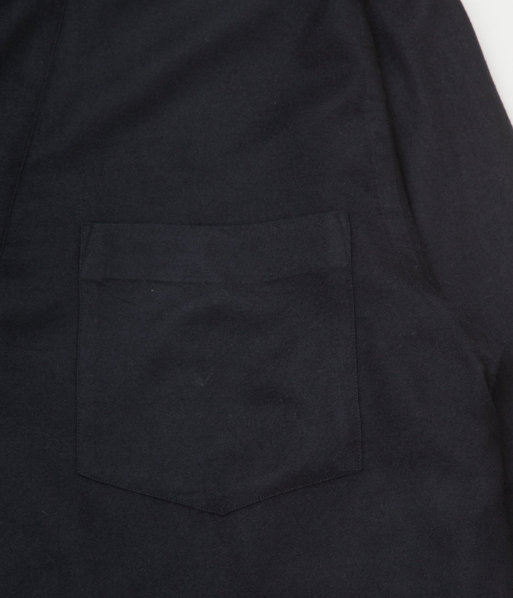 COMOLIコモリ"シルクネル スキッパーシャツ"NAVY – THE STORE BY