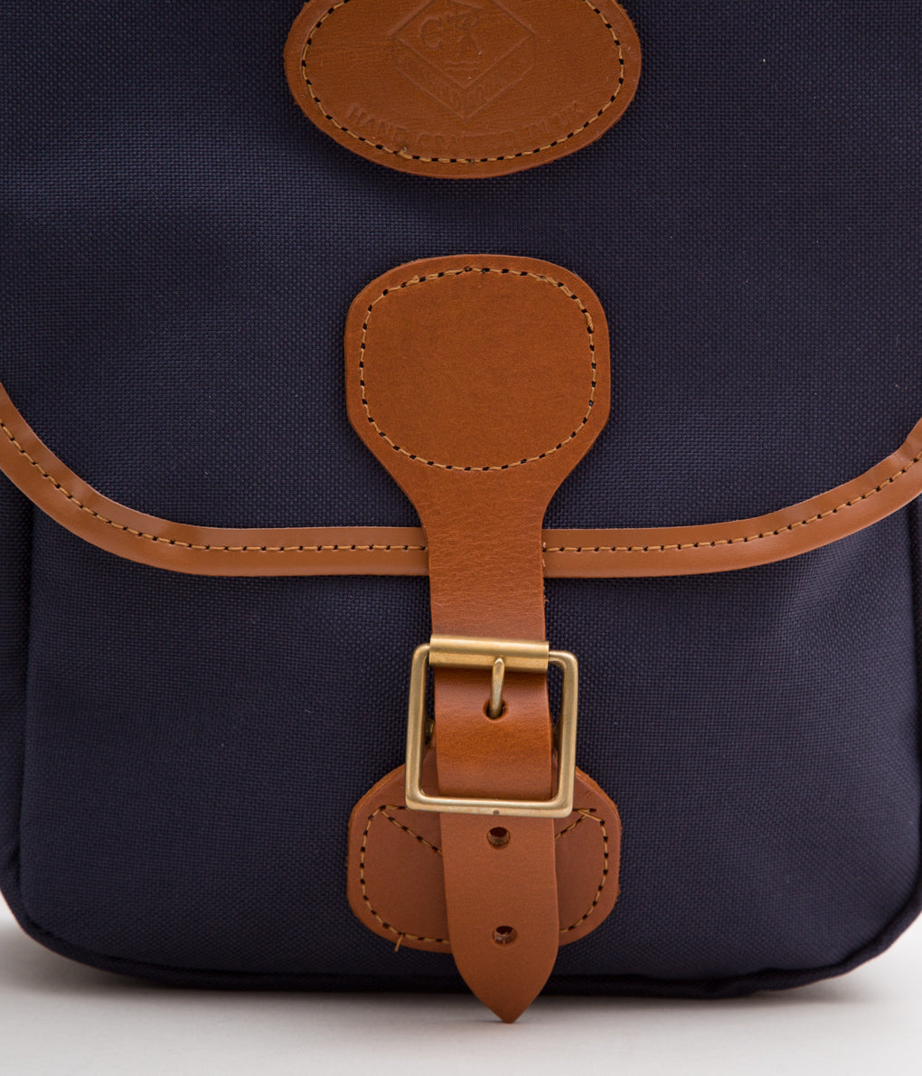 COTSWOLD AQUARIUS ''NYLON MINI SHOULDER'' (NAVY)