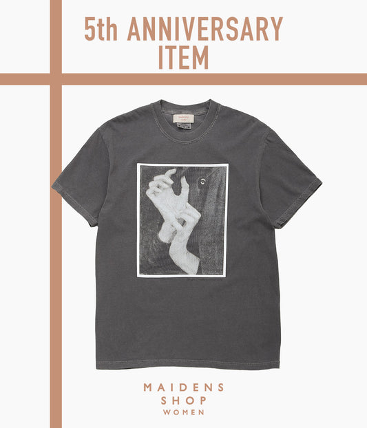 GEORGIA O'KEEFFE ''T SHIRTS "HANDS 1919"'' (BLACK)