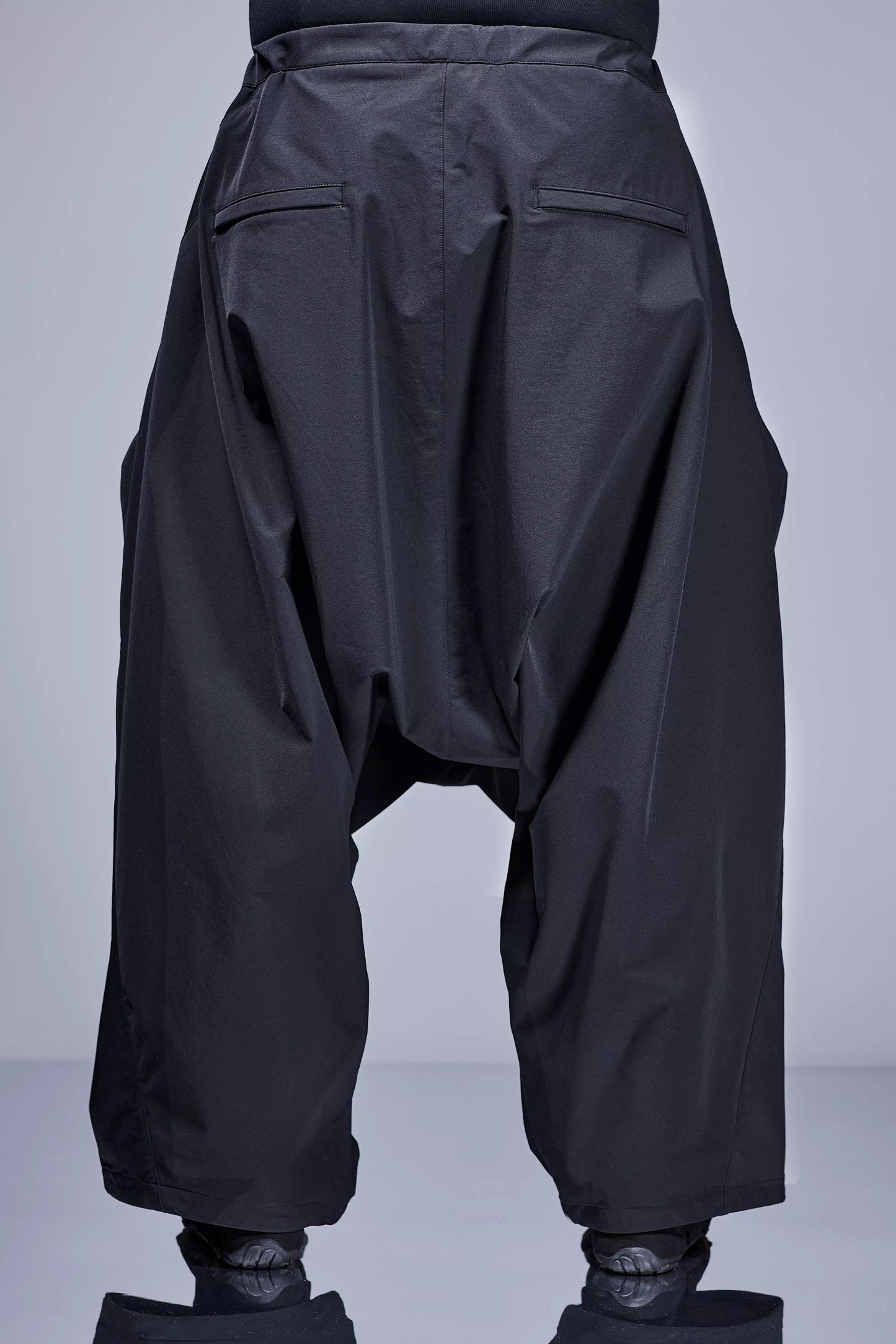 ACRONYM ''P58-DS SCHOELLER DRYSKIN ULTRAWIDE TROUSER'' (BLACK)