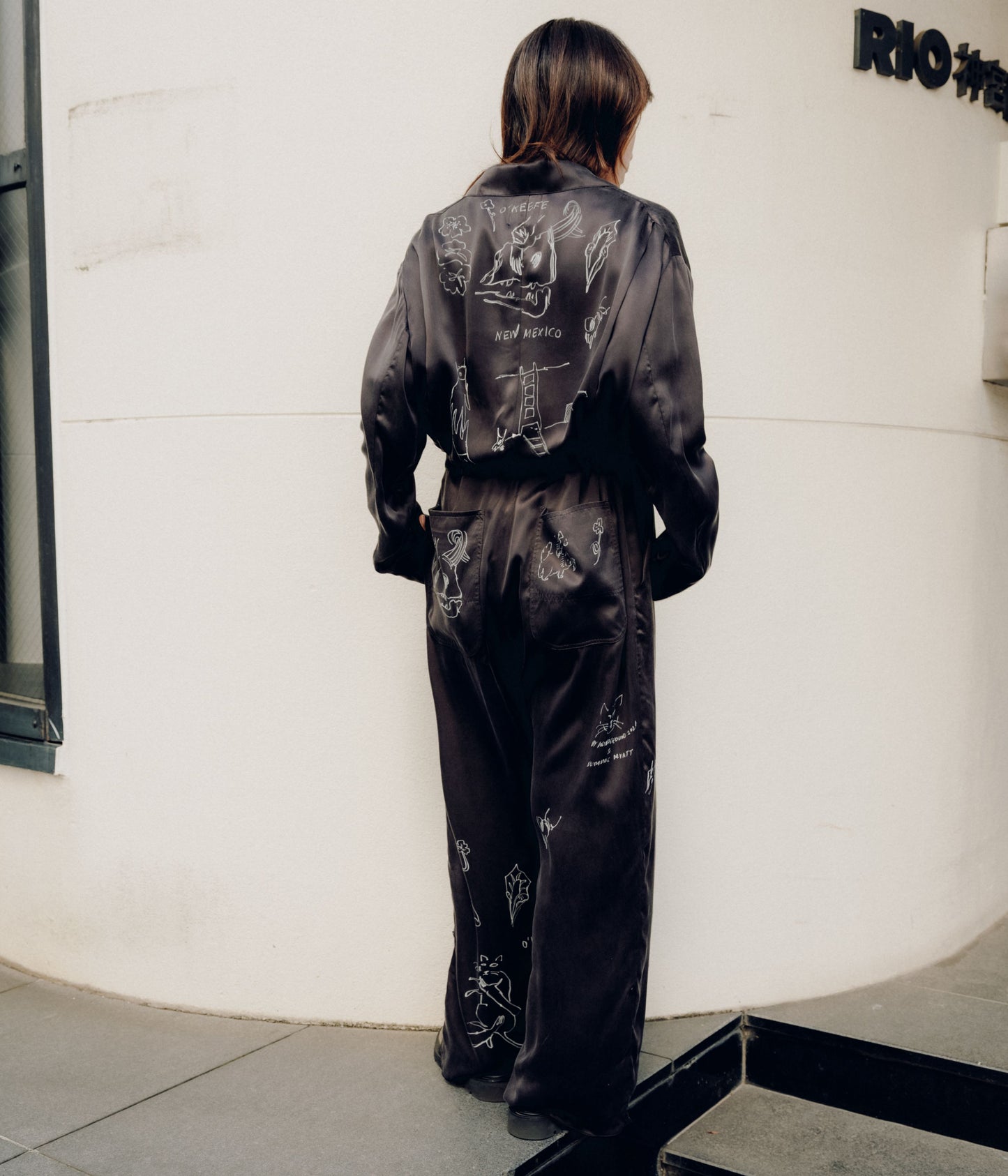 WONDEROUND ''WORKSUIT W/DRAW STRING'' (BLACK)