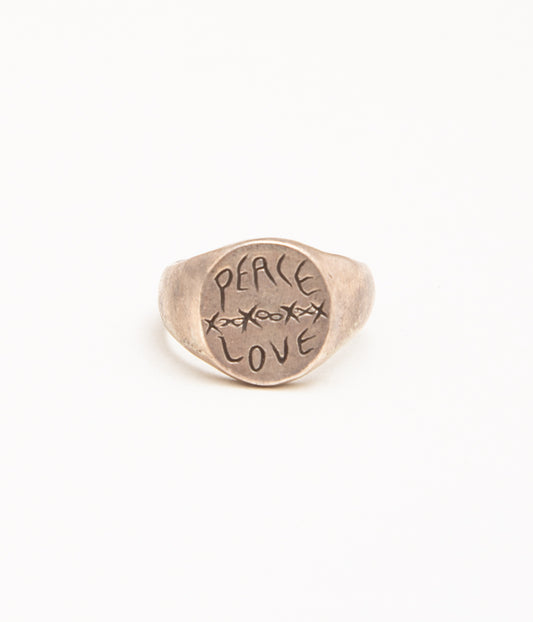 THE HUNT NYC "PEACE &amp; LOVE SIGNET"