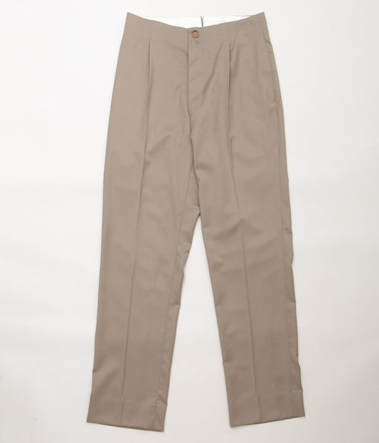 CONNOR MCKNIGHT ''A PLEATED SUITING TROUSER'' (KHAKI)