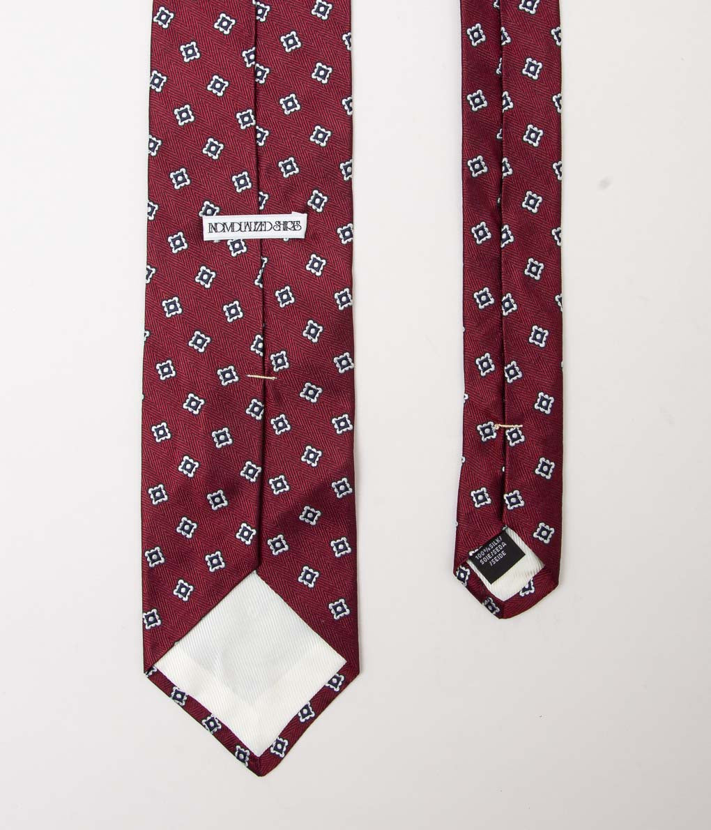 INDIVIDUALIZED ACCESSORIES ''SPACED PATTERN TIE'' (BURGUNDY)