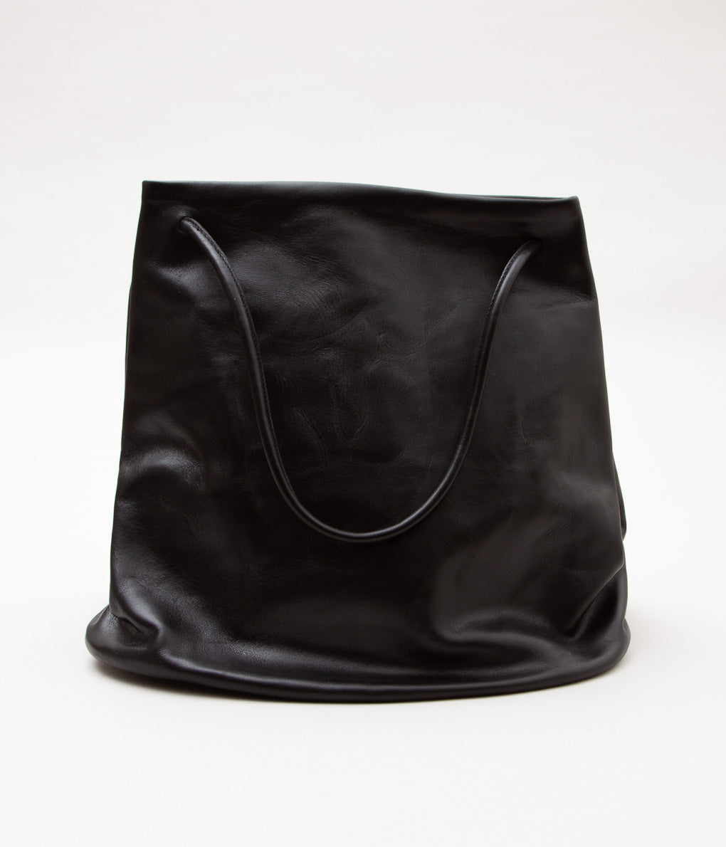 GABRIELA COLL GARMENTS ''NO.17 HOOF BAG'' (BLACK HORSE-HIDE)