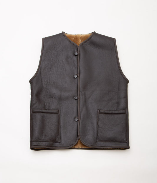 CAWLEY ''LEATHER BACK STRAIGHT HAIR RIVER VEST'' (CHOCOLATE/TAN)