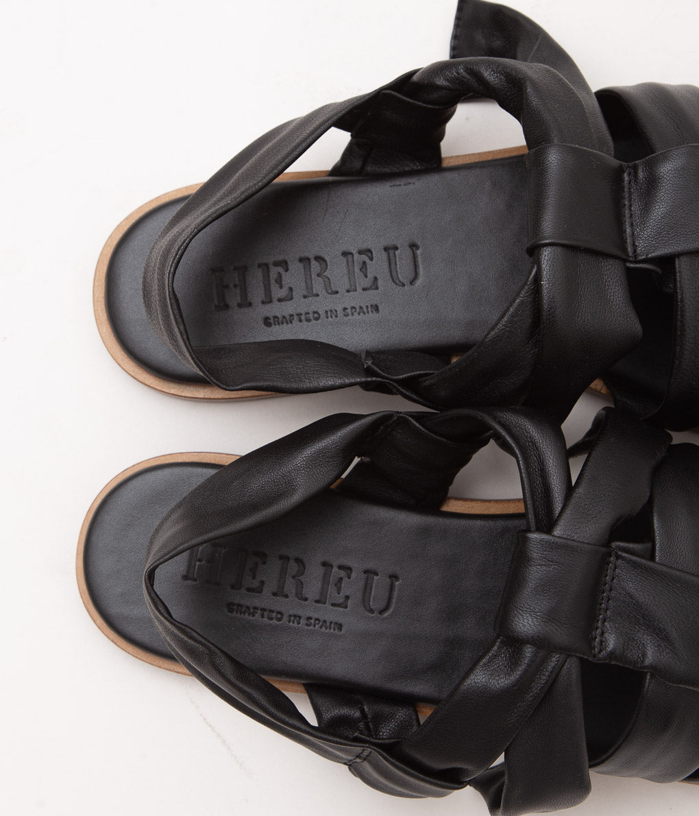 Hereu Bena レザーサンダル BENA - Interwoven Knotted T-bar Sandal – Hereu Studio