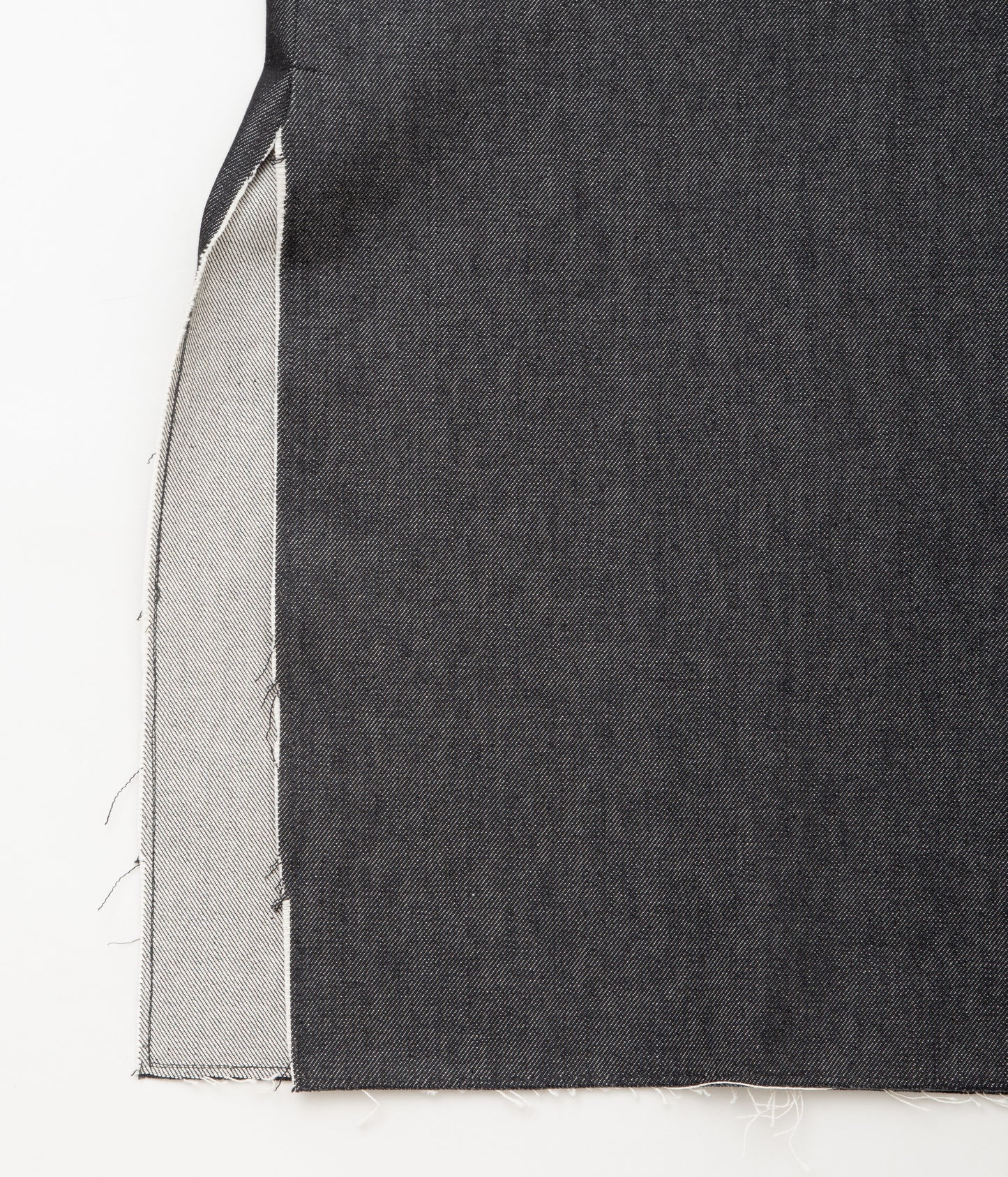 GABRIELA COLL GARMENTS ''NO.100 RIGID DENIM SLIP DRESS'' (BLACK DENIM)