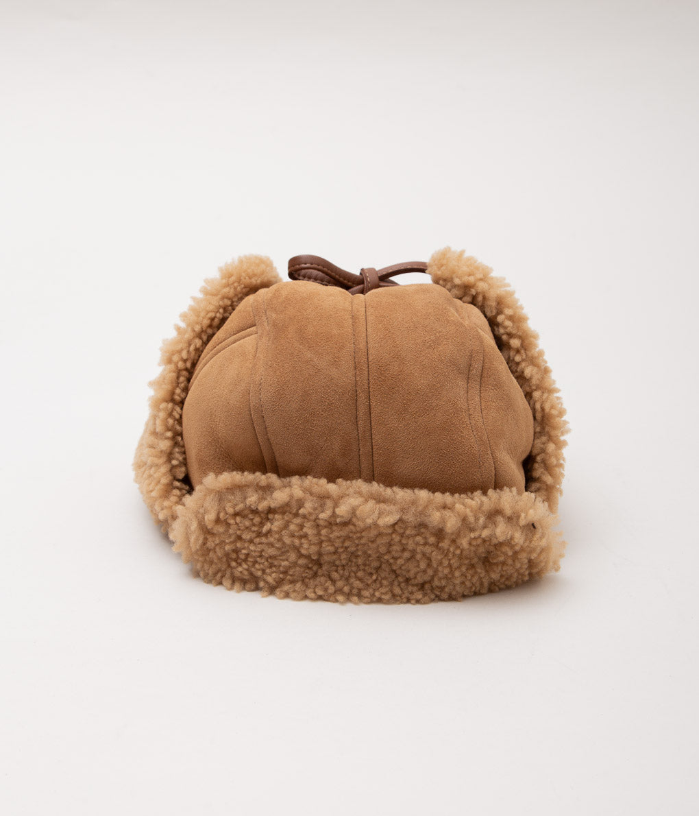 CAWLEY ''SUEDE BACK CURLY HAIR TRAPPER HAT'' (TAN SUEDE)