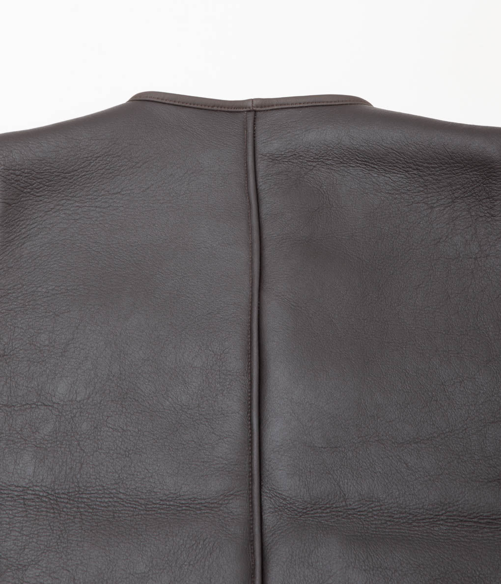 CAWLEY ''LEATHER BACK STRAIGHT HAIR RIVER VEST'' (CHOCOLATE/TAN)